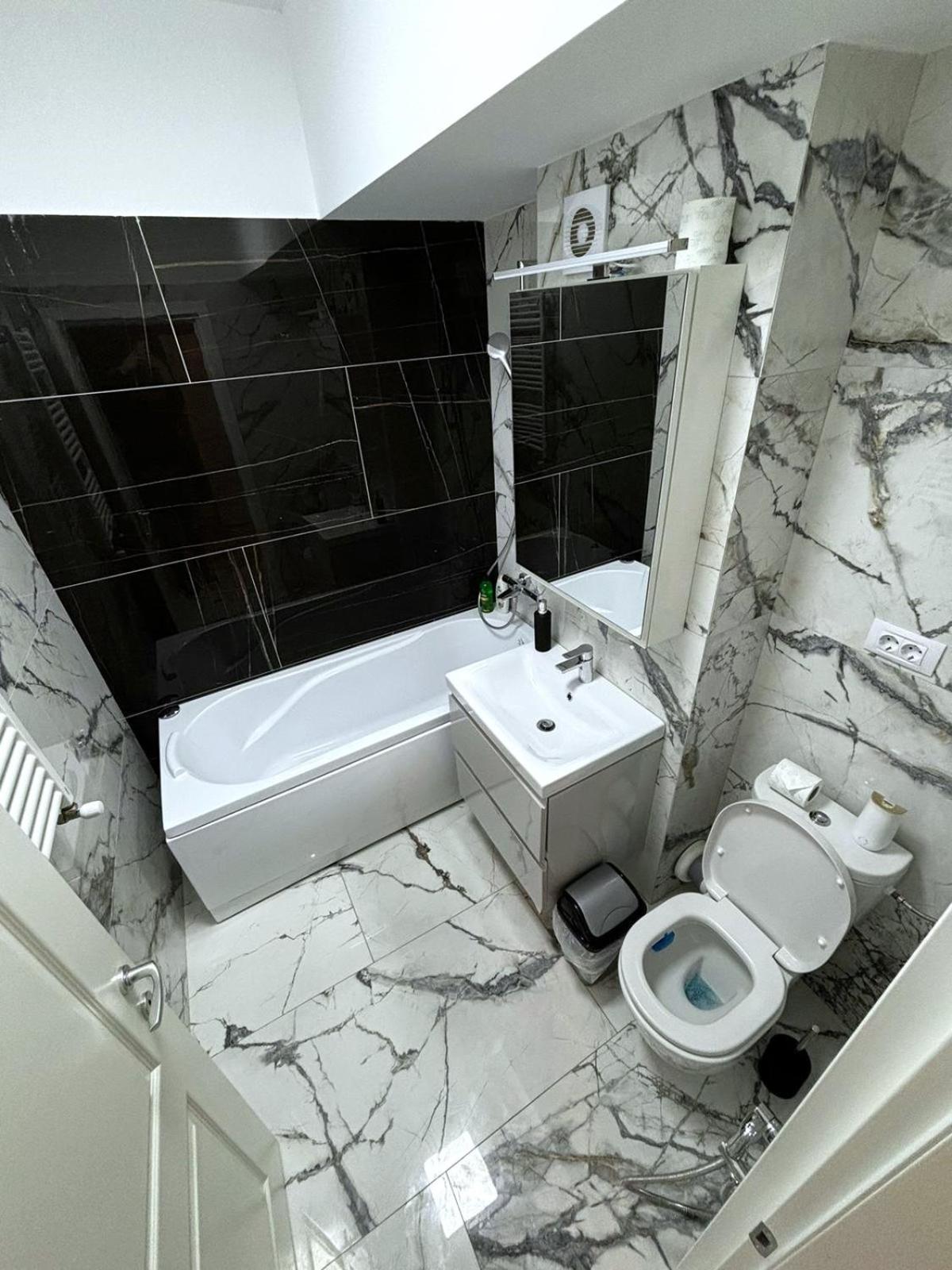 Apartamento Sky View - Free Parking Iasi Exterior foto